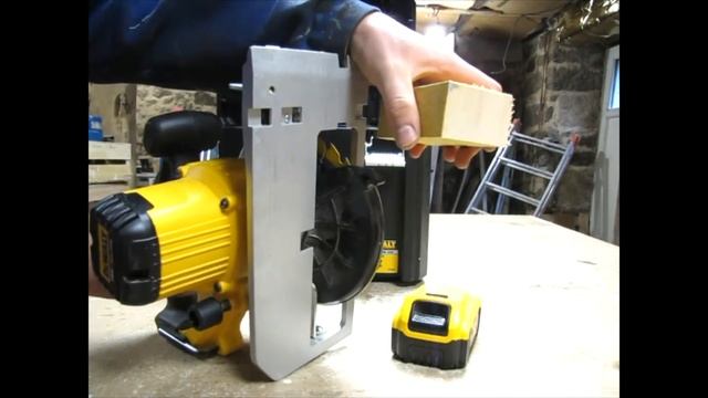 Dewalt DCS391 Cordless Circular Saw Review смотреть онлайн