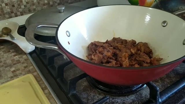 ВОЛШЕБНОЕ БЛЮДО! Гости ХОРОМ просят добавки! МЯСНОЙ ГУЛЯШ С КАРТОШКОЙ! смотреть онлайн