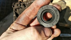 Замена сальника кулисы Рено Меган,по простому,можно не снимать коробку