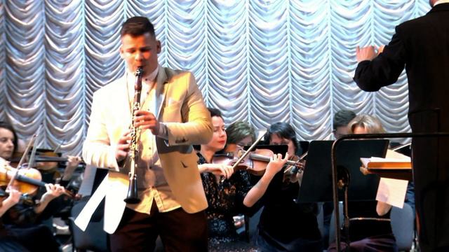 Carl Maria von Weber - Concertino for clarinet and orchestra (Dmytro Kyryliv clarinet) смотреть онлайн