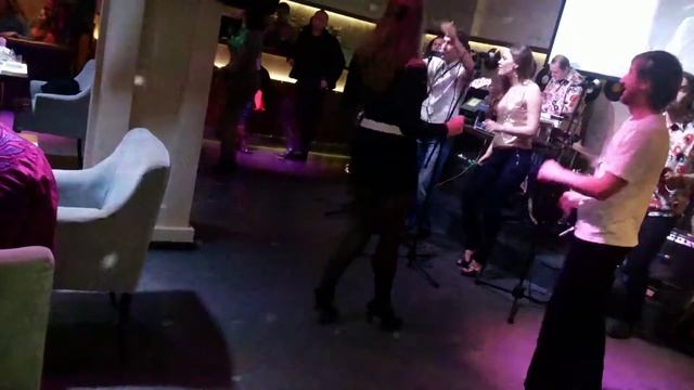 "ЛЕПЁШКА" ВЕЧЕРИНКА С ГРУППОЙ "HABANA MOSCOW" смотреть онлайн