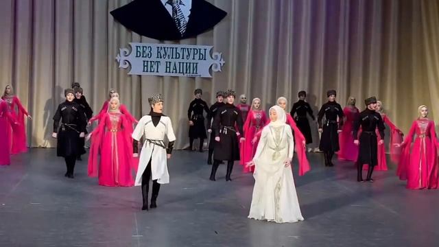 Праздничный Танец #Башлам смотреть онлайн