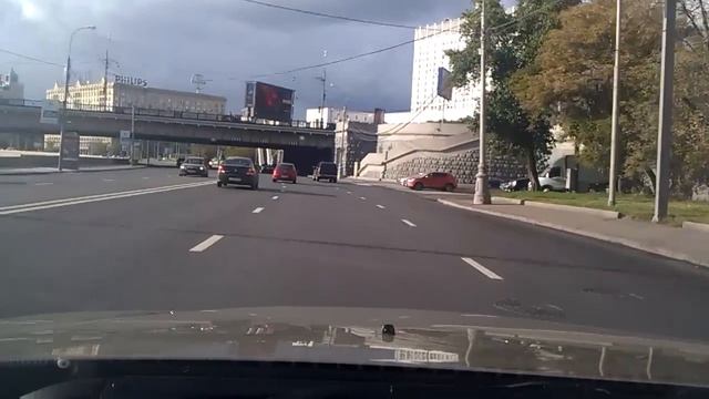 А494МР97 без мигалки! респект!