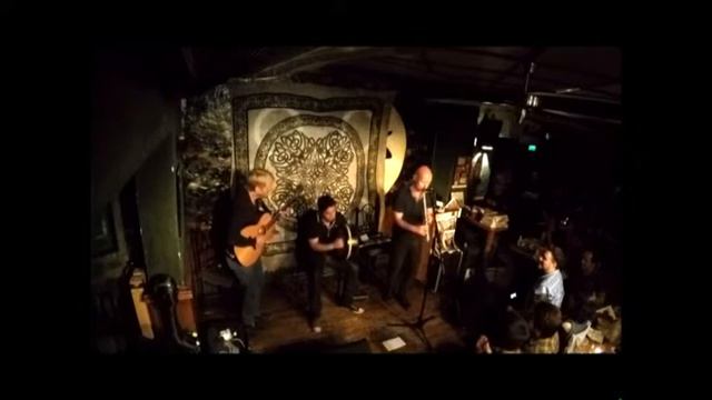 Brian Finnegan & William Coulter - Wavesweeper смотреть онлайн