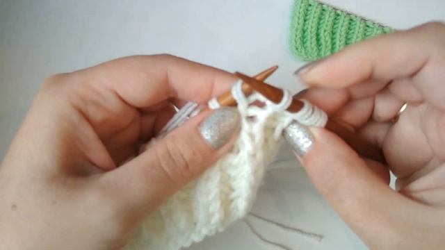 ПЫШНАЯ РЕЗИНКА спицами. Самый ПРОСТОЙ и БЫСТРЫЙ способ вязания объемной резинки!!! смотреть онлайн