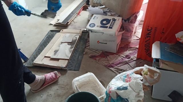Беларусь | Впервые шпаклюю | Оказывается это тяжело и болят руки смотреть онлайн