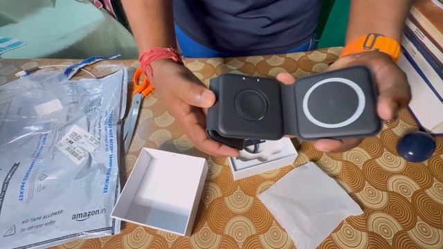 3 in 1 iPhone magsafe charging unboxing and review #iphone #magsafecharger #magsafe #Rcrazy #charga смотреть онлайн