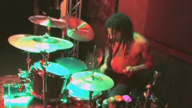 Longineu Parsons III (Yellowcard Drummer) - Miles Davis - TBD (Drum Cover) смотреть онлайн