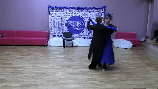 Медленный фокстрот. Выступление. смотреть онлайн