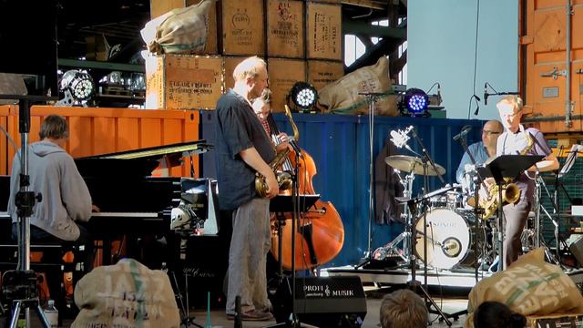 ENSEMBLE INCANTARE JAZZ - CCC смотреть онлайн