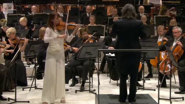 Shostakovich: Violin Concerto No. 1 - Viktoria Mullova (1/3) смотреть онлайн