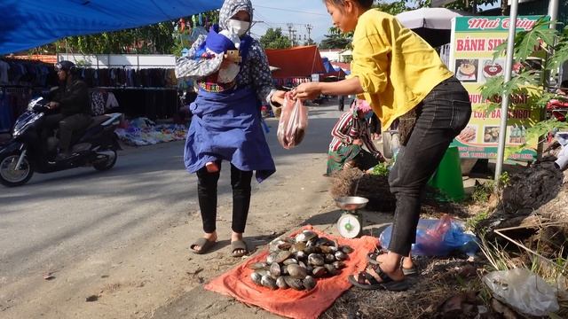 Catching giant pearls and bringing them to the market to sell, Build a farm, Live with nature #113 смотреть онлайн