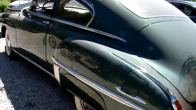 She's Out !!! - Oldsmobile 1949 Club Sedan смотреть онлайн