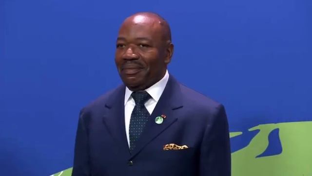 COP 26: Arrivée du Président Ali Bongo Ondimba à Glasgow смотреть онлайн