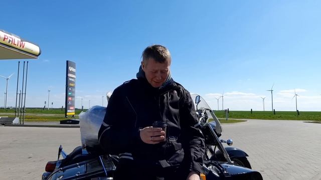 На японце с коляской по Европе. День 2. "Направление на Юго-Запад..." смотреть онлайн