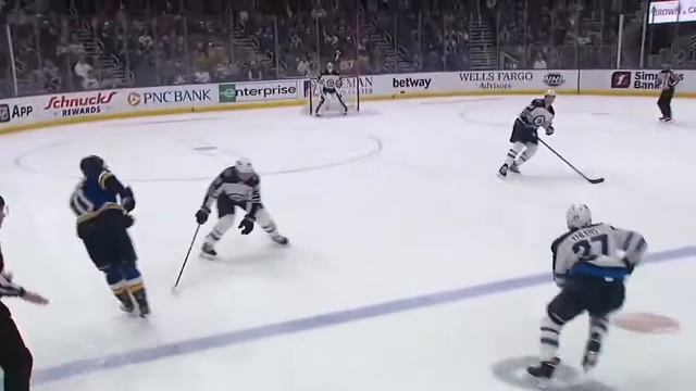 Владимир Тарасенко / Tarasenko 238 гол в НХЛ 20 в сезоне (гол+пас 496) /14.03.2022/ (13335) смотреть онлайн