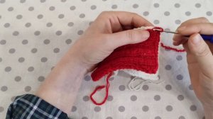 Как я пришиваю планку к вырезу горловины по спинке.