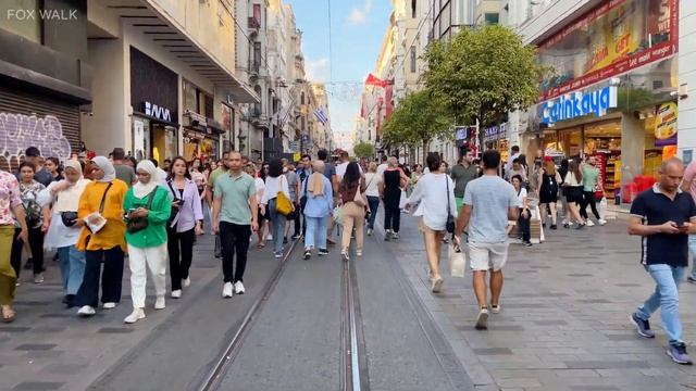 Istanbul Walk 2022 : Istiklal And Taksim / Walking Tour 4K