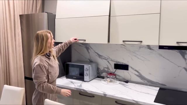 Мы Переехали! РУМ ТУР по квартире! Обустроили детскую для Милены на балконе! смотреть онлайн