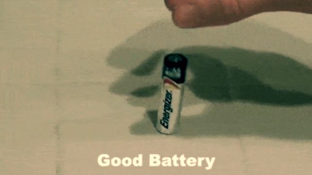 Как определить заряженную батарейку от севшей? смотреть онлайн