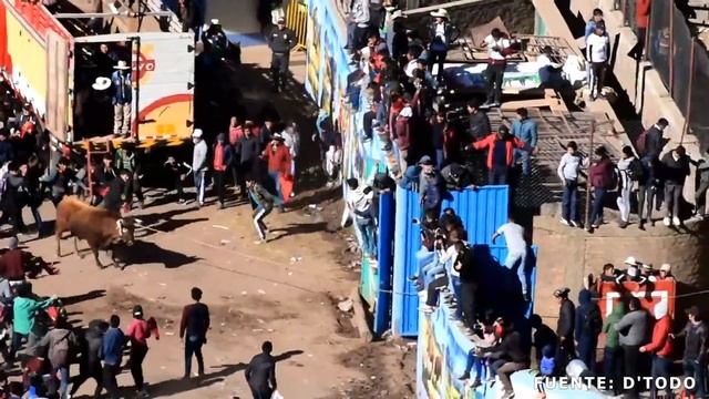 Corrida de Toros Huancavelica 2019 - Toro chutay - La fiesta de los cuatro barrios смотреть онлайн