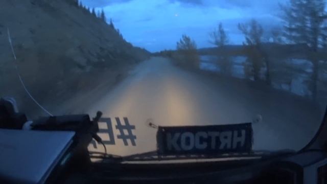 Дальнобой по ДВ #163 Трасса Колыма Проходим прижимы Добрались до Магадана по графику. смотреть онлайн