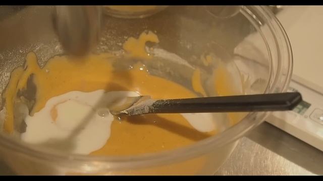 20代一人暮らしのおうち時間?｜来年の手帳を購入｜パウンドケーキ作り｜SUB смотреть онлайн