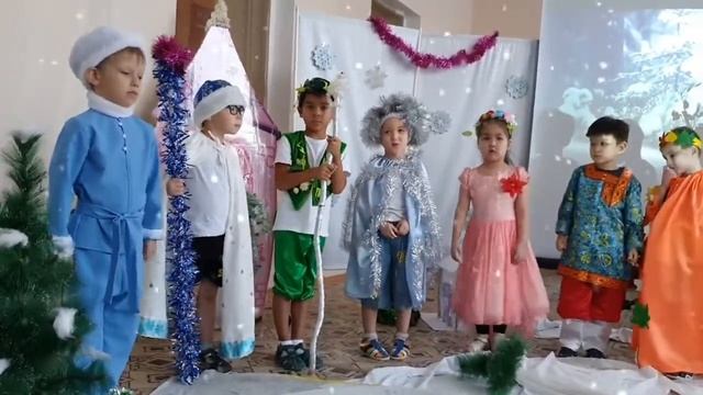 1373  Юные актеры 12 месяцев на русском и бурятском языках Республика Бурятия