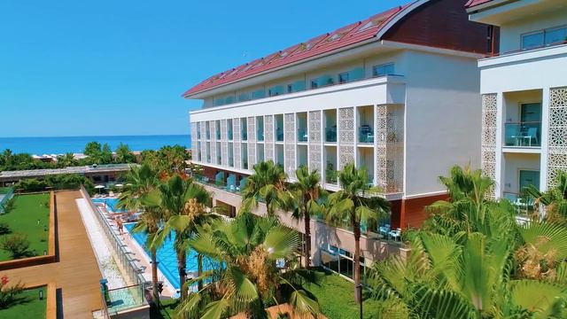 Trendy Hotels смотреть онлайн