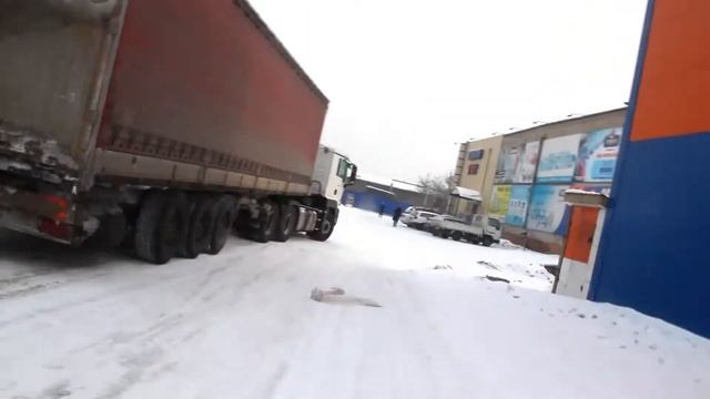 Как пройти в батутный центр Jolly Jumps смотреть онлайн