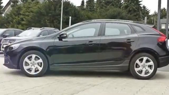 Volvo V40 Cross Country Xenon Navi AHK смотреть онлайн