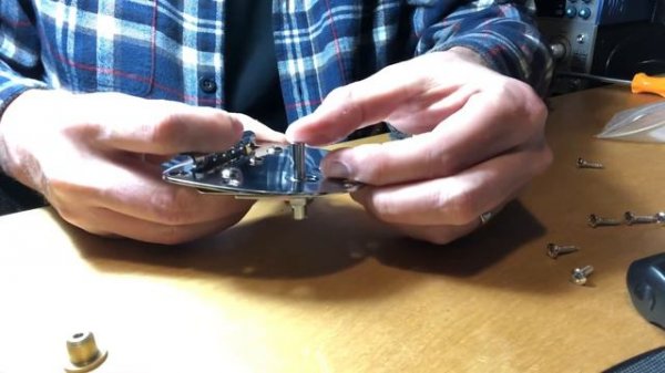 Guitarfetish Jazzmaster review part 2 tune-o-matic bridge installation and tremolo review