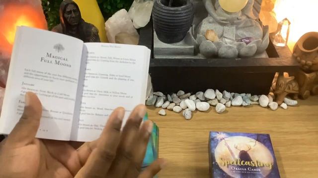 Spellcasting Oracle Cards - My Experience Working With This Magick Divination Tool смотреть онлайн