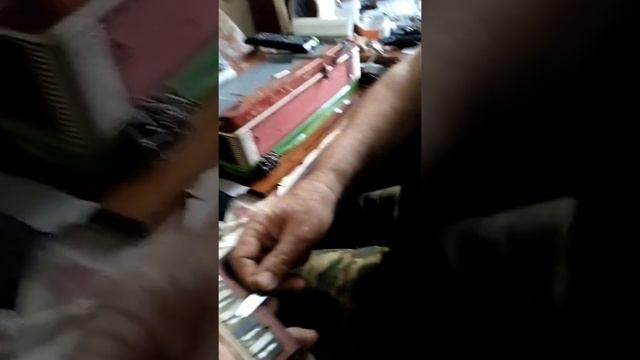 Настройка гармони, в мастерской мастера смотреть онлайн