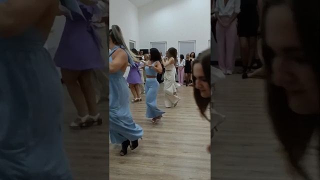 Танец подружек невесты, Новороссийск смотреть онлайн