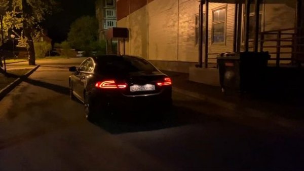 Покупаем Jaguar XF