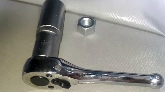 Замена тросса газа ГАЗ 31105 смотреть онлайн