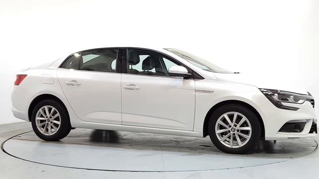 182W883 - 2018 Renault Megane GC DYNAMIQUE Price includes Min 2000 trade in... смотреть онлайн