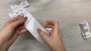 Бант из атласной ленты для елочного шарика
