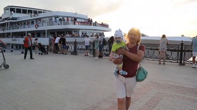 Прогулка по 17 пристани Астрахани, 20 июня 2021 смотреть онлайн