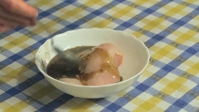 Пять рецептов куриной грудки. Готовим вкуснятину на мангале. смотреть онлайн