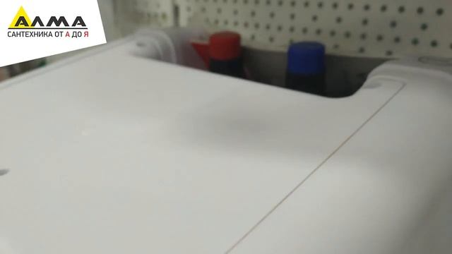 Распаковка Водонагреватель накопительный 10 л, эмаль, белый, под раковиной RWH-T10-REU ROYAL Clima смотреть онлайн