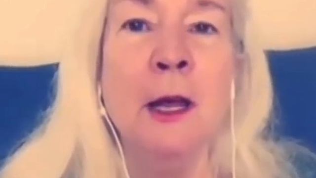 “Anchors Aweigh,” cover by Susilee Dean смотреть онлайн