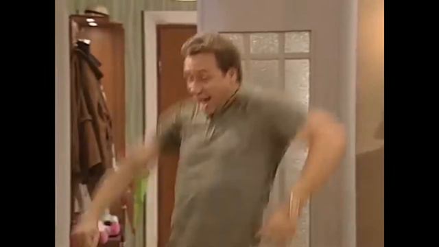 Костя из ворониных танцует смотреть онлайн