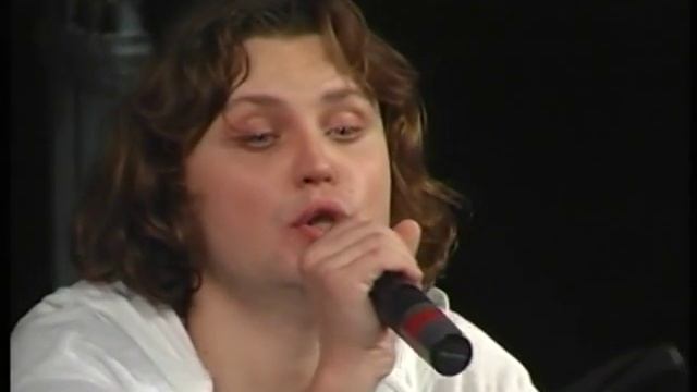 Спектакль "Небоскребы, небоскребы" Киевского еврейского театра им. Шолом - Алейхема смотреть онлайн