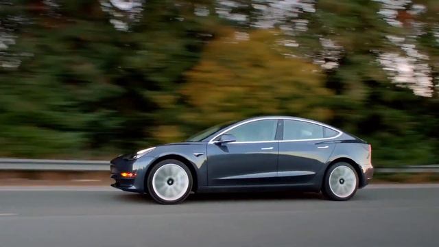 Tesla Model 3 -VS- Polestar 2 | Which is Best? смотреть онлайн
