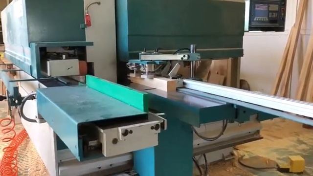 Фрезеровка профилированного дерева для изготовления деревянных окон со стеклопакетом. смотреть онлайн