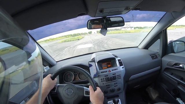 тест шин Sailun Atrezzo ZSR на Evoracepark