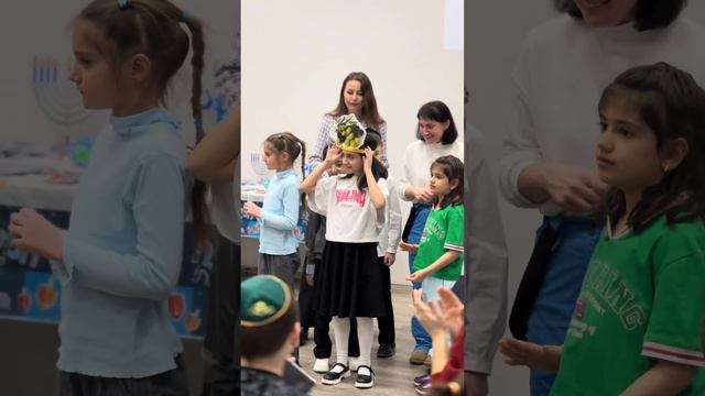 Ханукальное кафе в еврейской школе Ор Авнер Хабад в Перми. смотреть онлайн