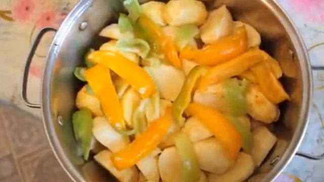 Вкусная Буглама с Курицей - Азербайджанская кухня! /Toyuq buğlaması. Delicious Azerbaijani chicken смотреть онлайн